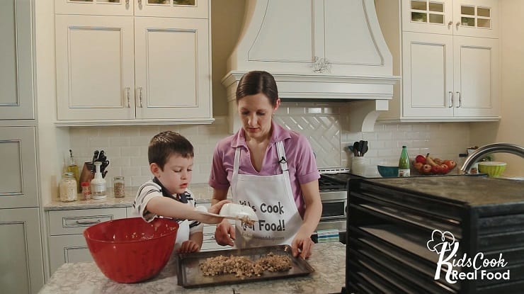 making homemade granola with kids, homemade granola bars