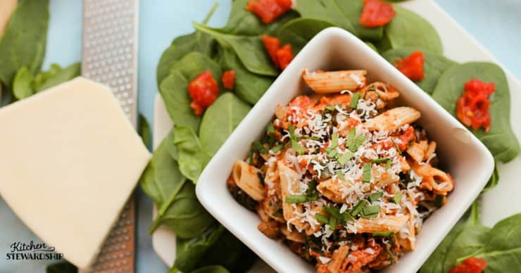 This sausage and spinach pasta toss is perfect for an easy weeknight meal. A one pot dish to feed the whole family.