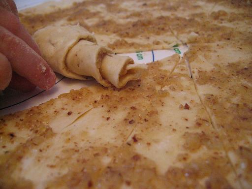 Kifli cookie recipe rolling