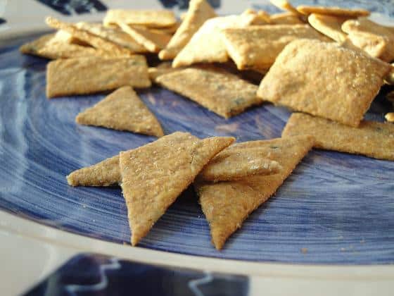 homemade whole wheat crackers