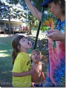 How to Throw a Messy Party (the Best Summer Kids' Gathering You'll Ever See!)