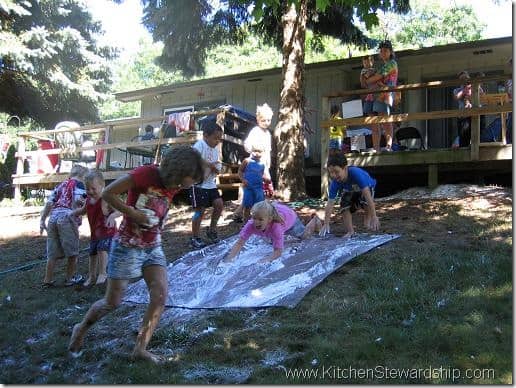 How to Throw a Messy Party (the Best Summer Kids' Gathering You'll Ever See!)