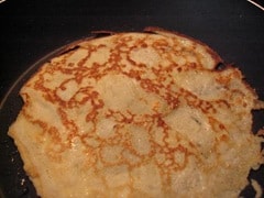 Grain free & refined sugar free, Cherry Almond Coconut Crepes make a perfect healthy dessert! Or maybe even breakfast!