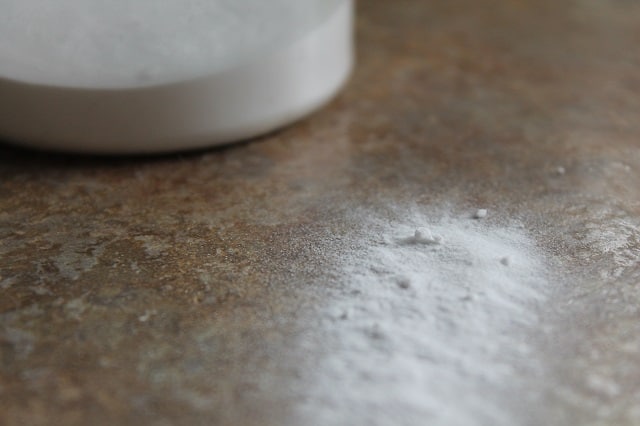 Cleaning with baking soda