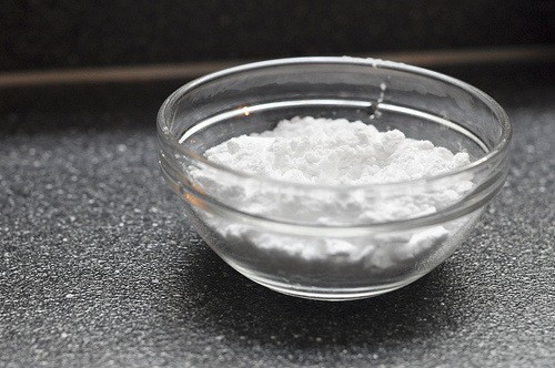 baking soda to wash hair no poo method