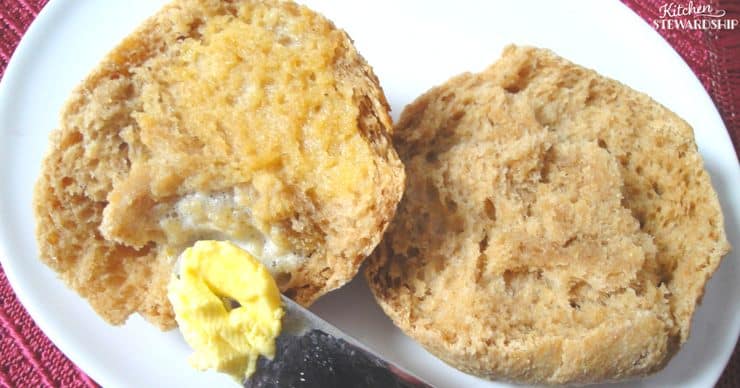 Homemade whole grain rolls, easy food for parties