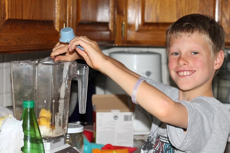 kid-made easy homemade popsicles