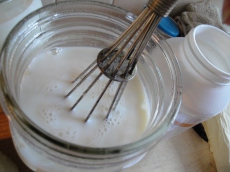 raw milk yogurt whisking