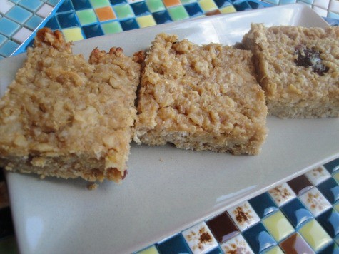 quinoa peanut butter high protein bars