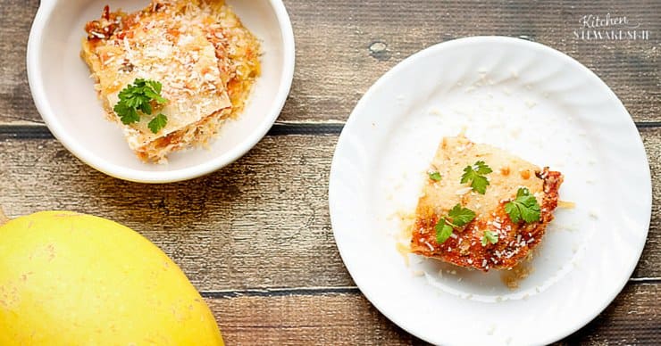 Ditch the pasta and try this grain free spaghetti squash lasagna.