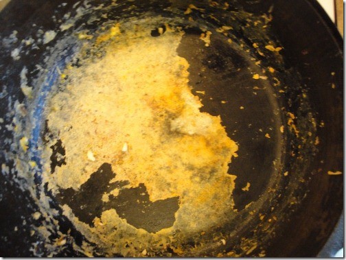 cast iron - cooking eggs