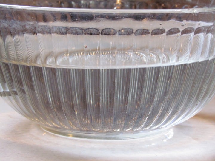 How to Clean Produce Naturally and Save Money