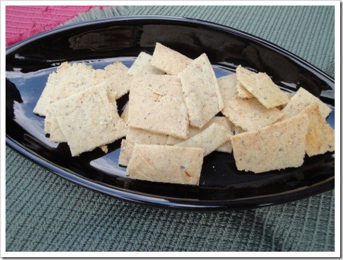 almond flour crackers
