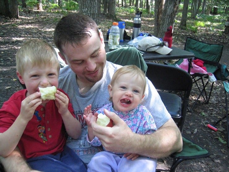 Daddy and kids semi real food camping
