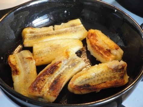 Caramelized Banana-Apple Dessert Topping