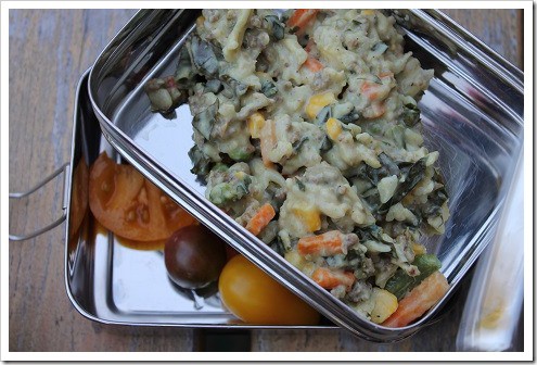 EC Olunchbox 3 in 1 w cheesy beef and mac and tomatoes