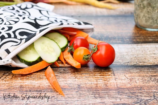 Green up the kids lunch-- ditch the plastic bags with one of these options! Here's my honest review of a variety of reusable bags. http://staging.kitchenstewardship.com/2013/09/19/no-waste-food-on-the-go-with-reusable-sandwich-snack-bags-review/