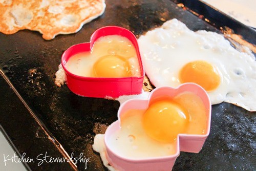 Cooking Heart Fried Eggs
