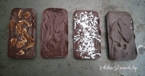 Healthier Homemade Chocolate Bar Recipe. Oh my word, these are amazing! You can customize them with whatever flavor you like!