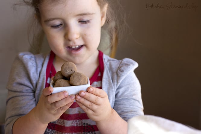 natalia holding truffles