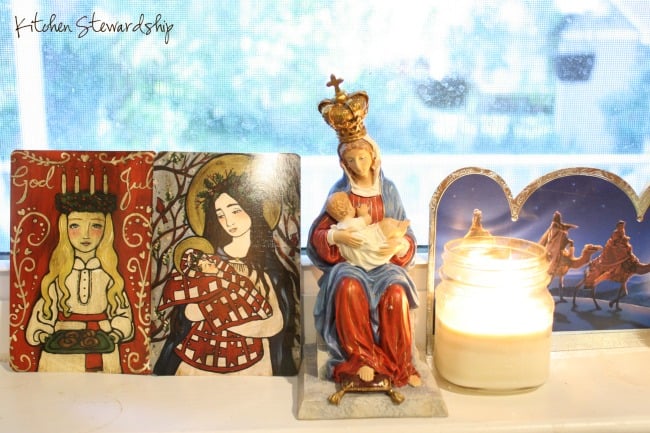 Spiritual Resolutions for the New Year: Centering Our Homes in Prayer // Kitchen Stewardship