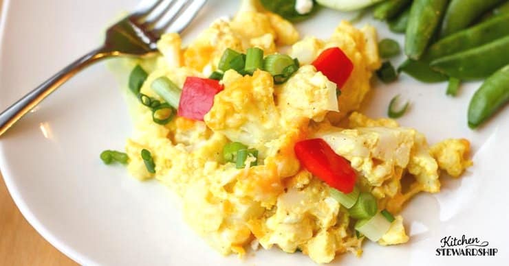 A close up of a plate of keto cauliflower mac and cheese