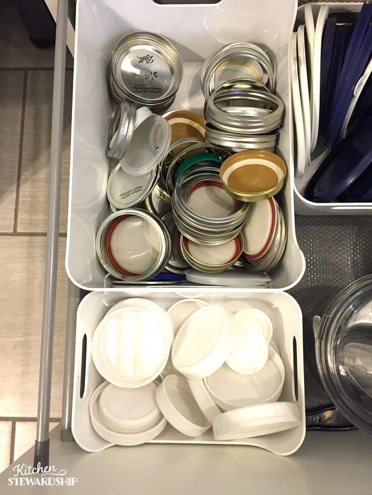 reorganized kitchen drawers with bins 