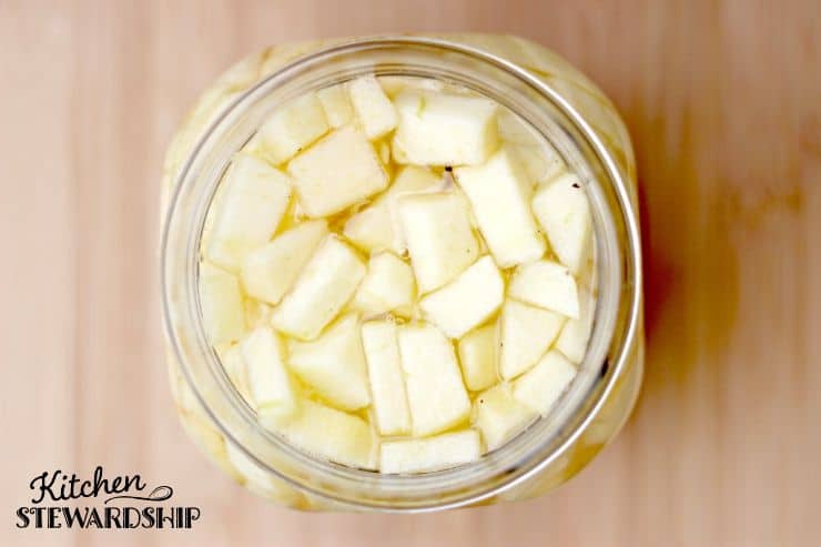 fermenting apples
