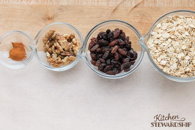 Healthy Oats and Oatmeal Toppings