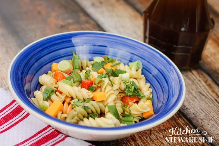 Traditional Pasta Salad to feed a crowd, cheap party food