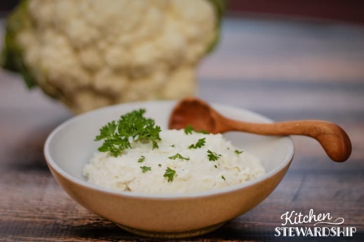 Creamed Cauliflower - low carb alternative to mashed potatoes