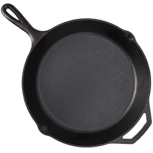 lodge cast iron skillet