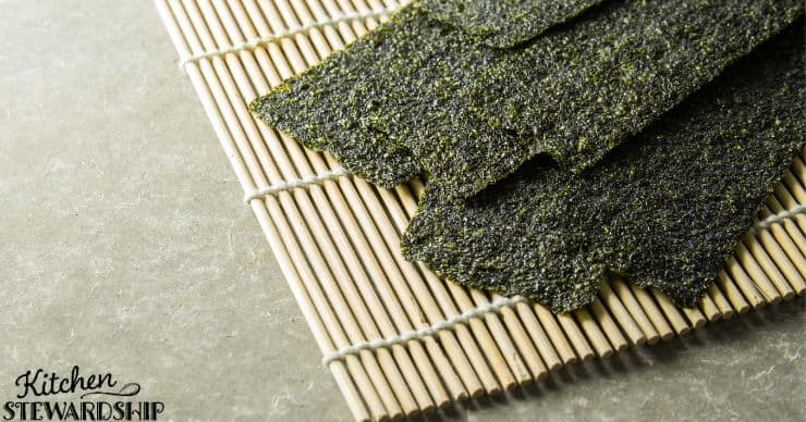 Sheets of seaweed