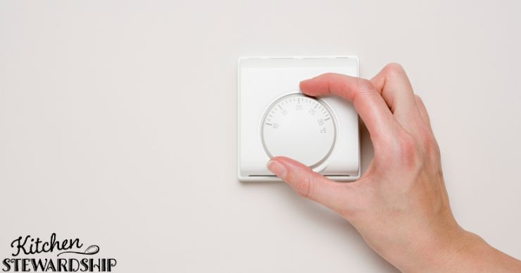 adjusting thermostat