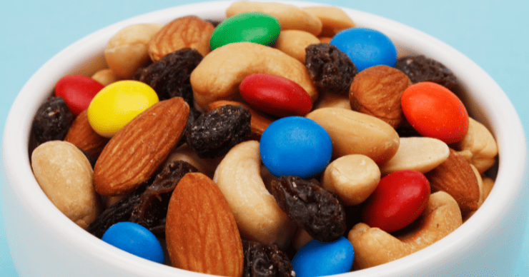trail mix with nuts